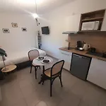 Apartment Cosy 15 M2 Au Fond Du Jardin *